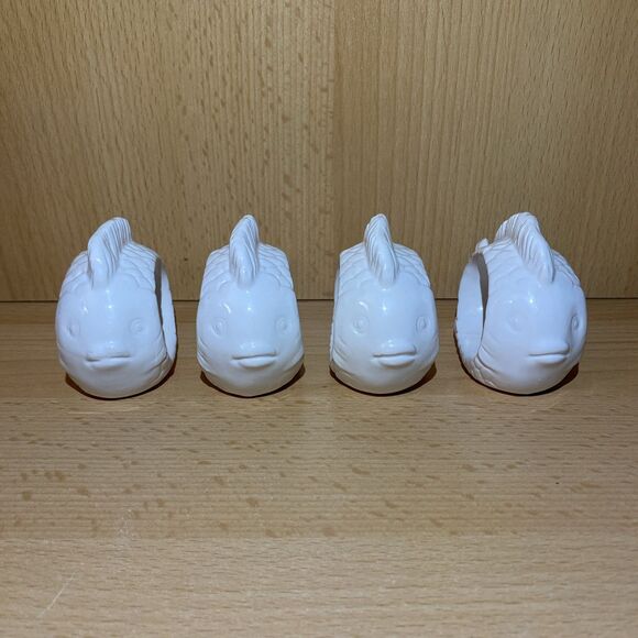 Set of 4- Shafford Porcelain Napkin Ring Holders Ocean Fish Nautical - Picture 2 of 5